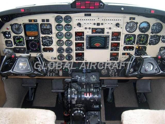 BEECHCRAFT KING AIR B200 2000 BEECHCRAFT KING AIR B200 2000