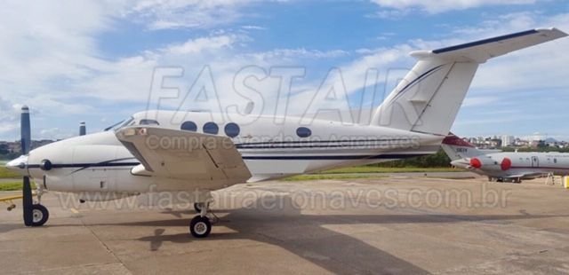 KING AIR F-90 1982 KING AIR F-90 1982