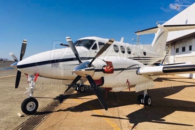 KING AIR F-90 1982 KING AIR F-90 1982