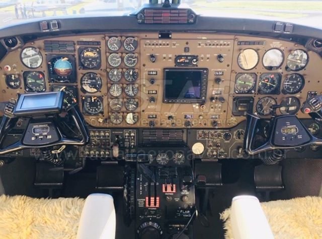 KING AIR F-90 1982 KING AIR F-90 1982