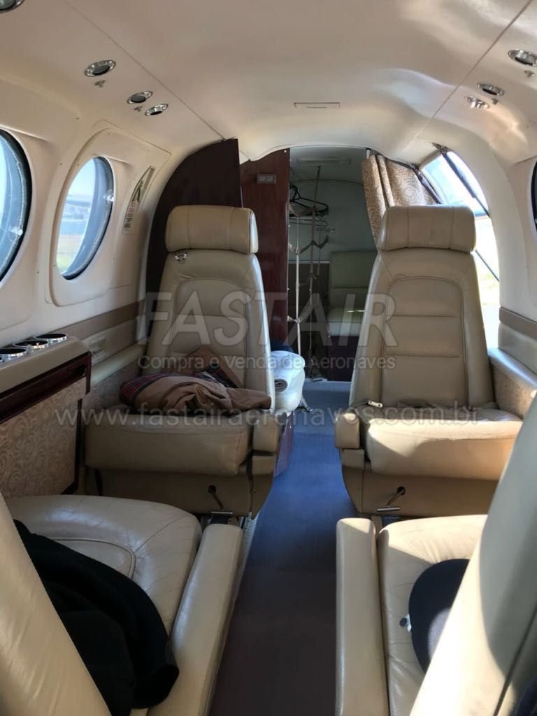 Beechcraft King Air C-90B 2000 Beechcraft King Air C-90B 2000