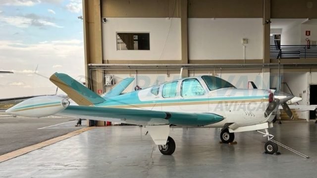 Beechcraft Bonanza J35 1958