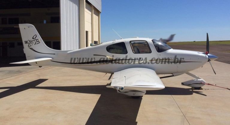 Cirrus SR20 G2 GTS 2006 Cirrus SR20 G2 GTS 2006