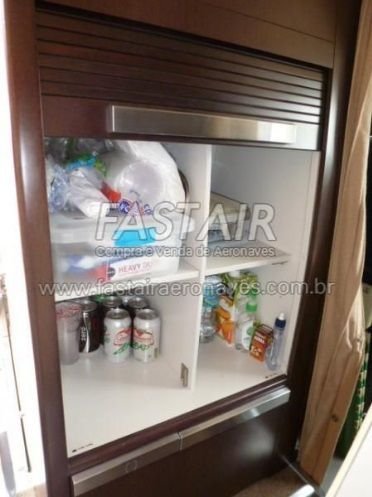 EMBRAER PHENOM 300 2012 EMBRAER PHENOM 300 2012