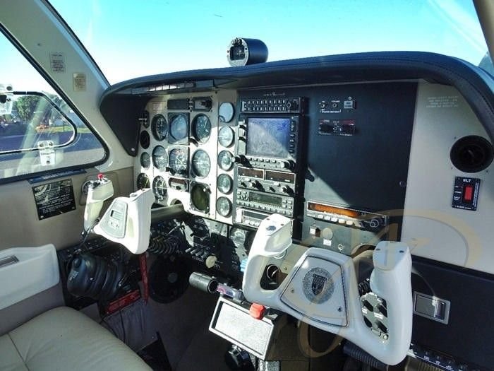 BONANZA A36 1997 BONANZA A36 1997