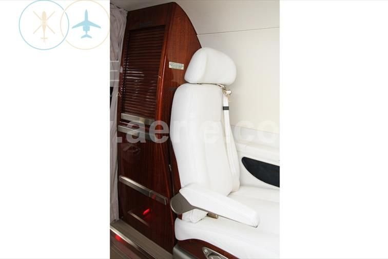 PHENOM 300 2013 PHENOM 300 2013