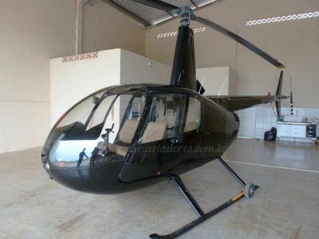 R44 Raven II 2010 R44 Raven II 2010