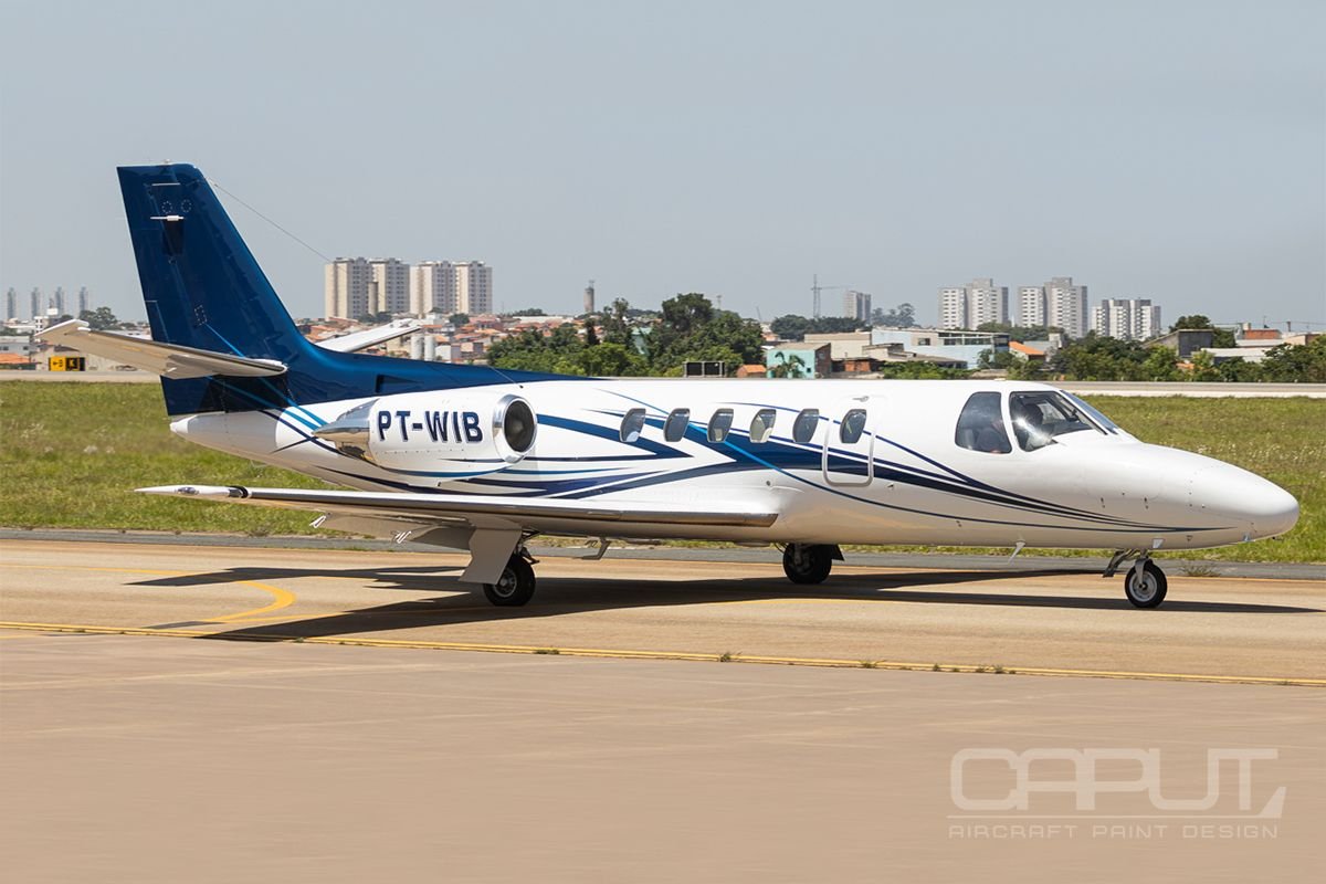 Customização de Pinturas Para Aeronaves