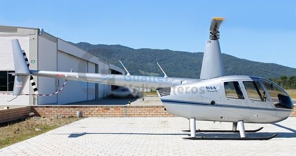 R44 Raven II 2012 R44 Raven II 2012