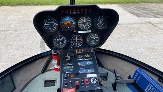 R44 Raven II 2012 R44 Raven II 2012