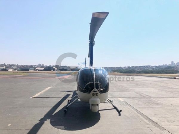 R44 Raven II Newscopter 2009 R44 Raven II Newscopter 2009
