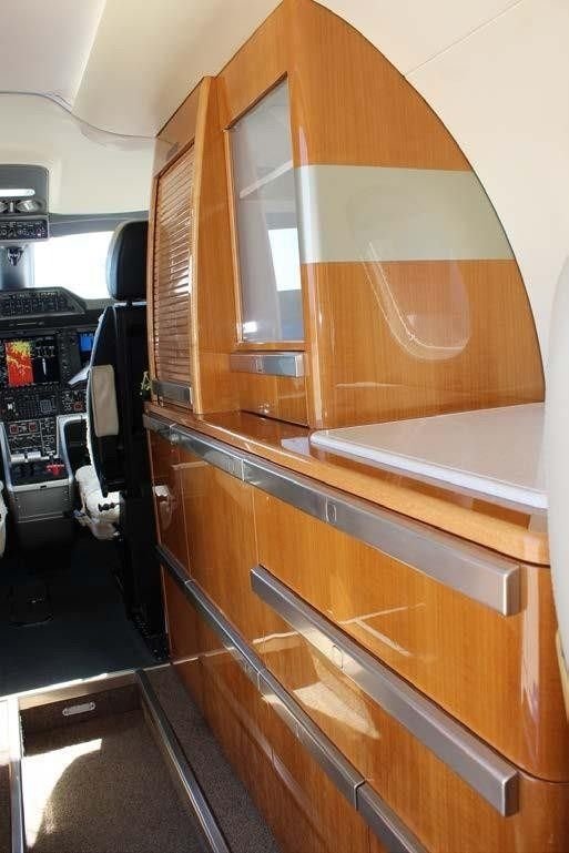 Phenom 300 2010 Phenom 300 2010