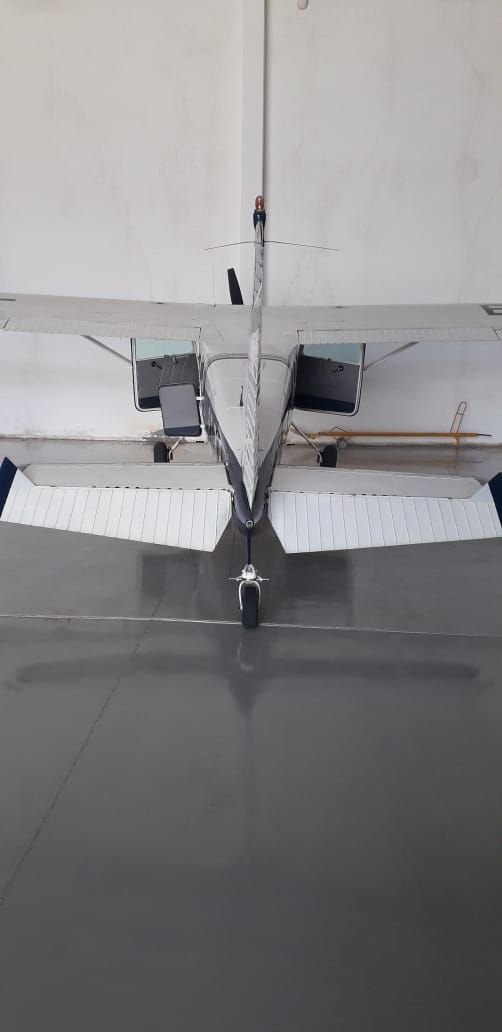 Cessna C 180A Impecável Cessna C 180A Impecável