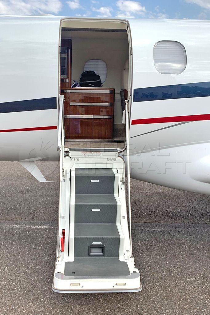 Embraer Phenom 300 2013 Embraer Phenom 300 2013
