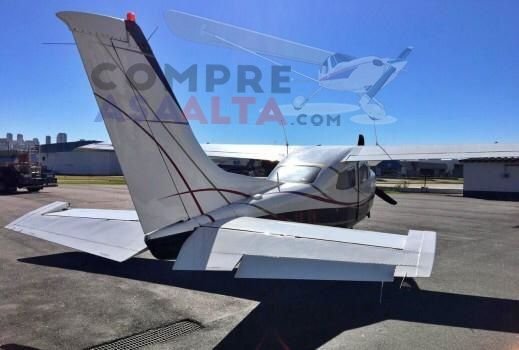 Cessna 210L 1975 Cessna 210L 1975