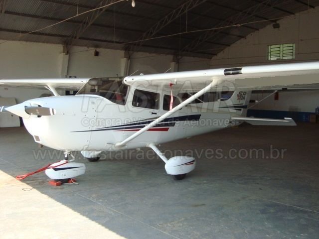 Cessna 172SP Skyhawk 2002 Cessna 172SP Skyhawk 2002