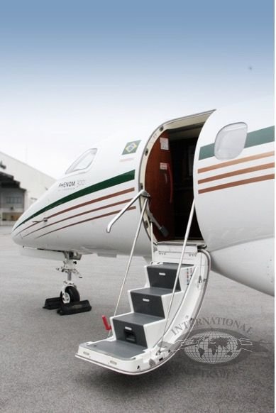 PHENOM 300 2011 PHENOM 300 2011