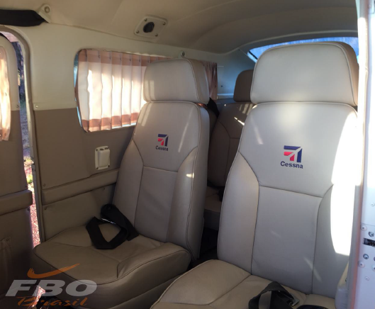 CESSNA 210L 1973 CESSNA 210L 1973