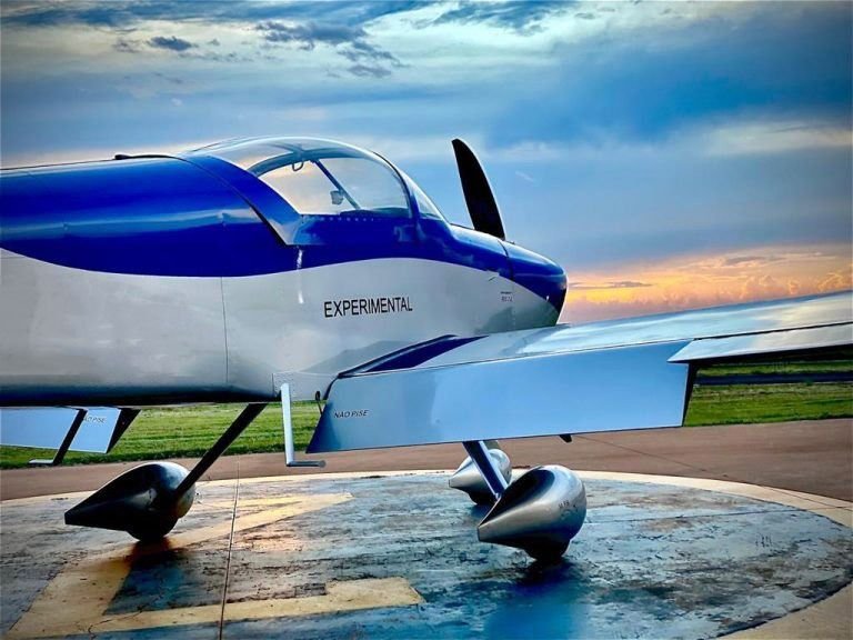 RV-7A 2020 com 5 horas totais apenas RV-7A 2020 com 5 horas totais apenas