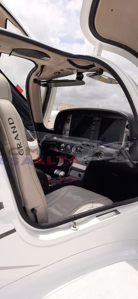 CIRRUS SR22 GRAND | Ano 2013 CIRRUS SR22 GRAND | Ano 2013