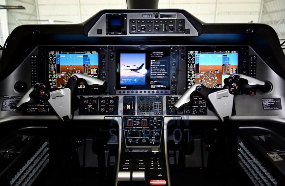 EMBRAER PHENOM 100 EMB-500 | Ano 2011