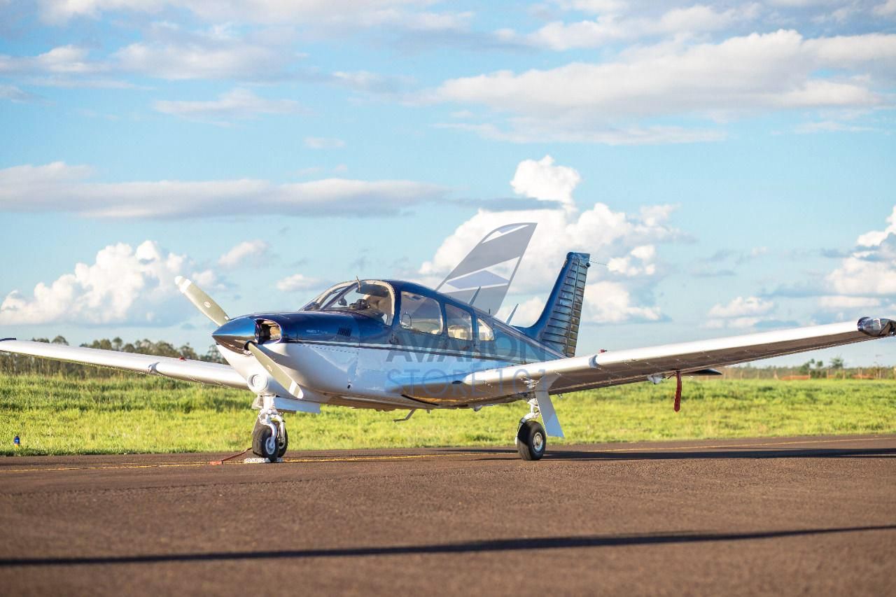 PIPER ARROW TURBO III | Ano 1977