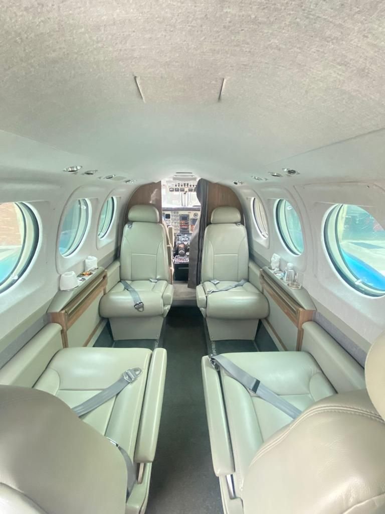 BEECHCRAFT KING AIR C90A 1985 BEECHCRAFT KING AIR C90A 1985