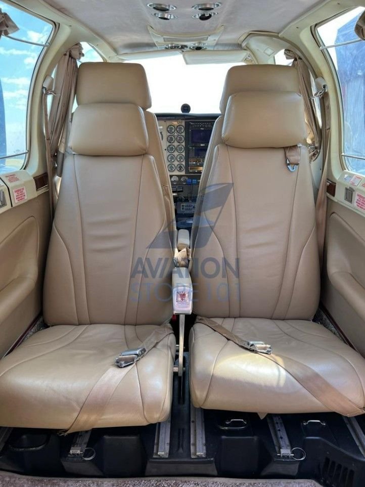 BEECHCRAFT BARON 58 1990 BEECHCRAFT BARON 58 1990