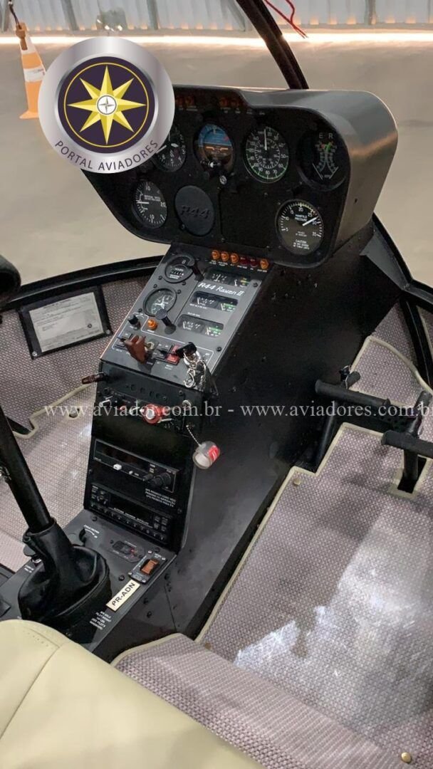 ROBINSON R44 RAVEN II 2007 ROBINSON R44 RAVEN II 2007