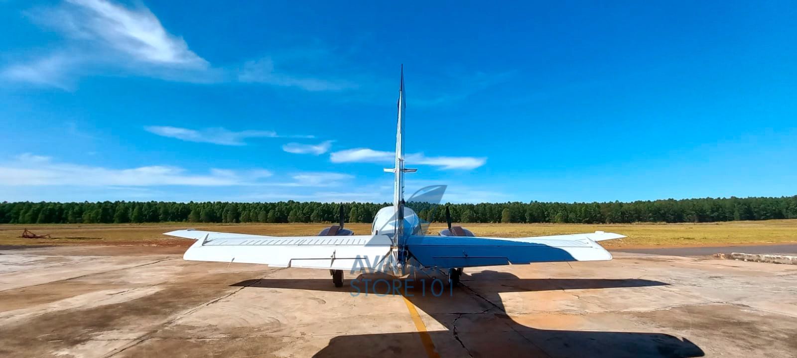 BEECHCRAFT BARON 58 1979