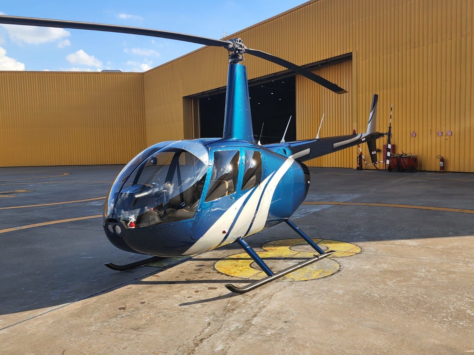 ROBINSON R44 RAVEN II 2008