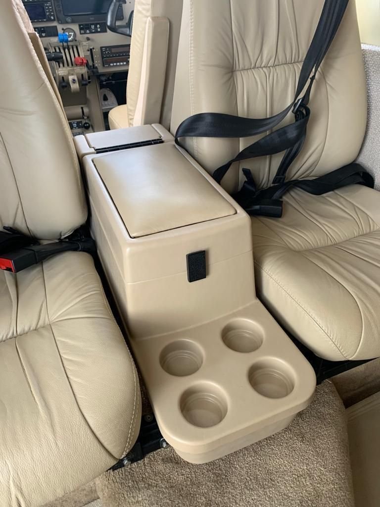 PIPER PA34-220T SENECA V 2008 PIPER PA34-220T SENECA V 2008