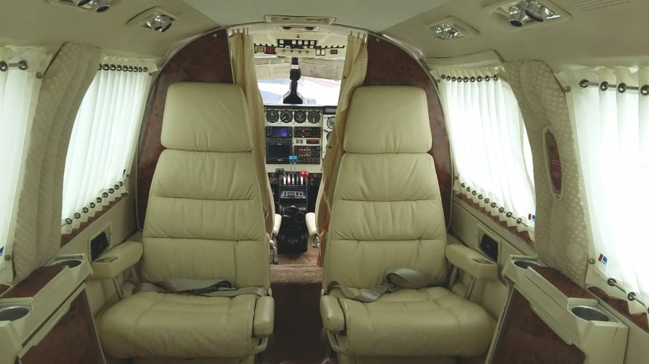 PIPER NAVAJO PA-31-325 CR 1983