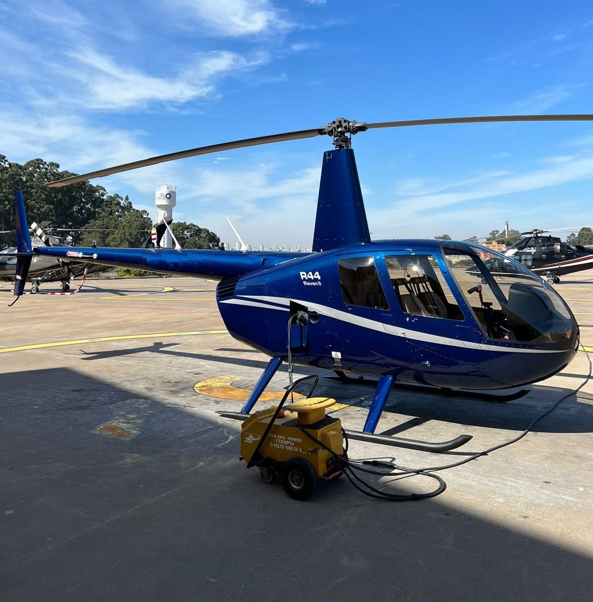 ROBINSON R44 RAVEN II 2021 ROBINSON R44 RAVEN II 2021