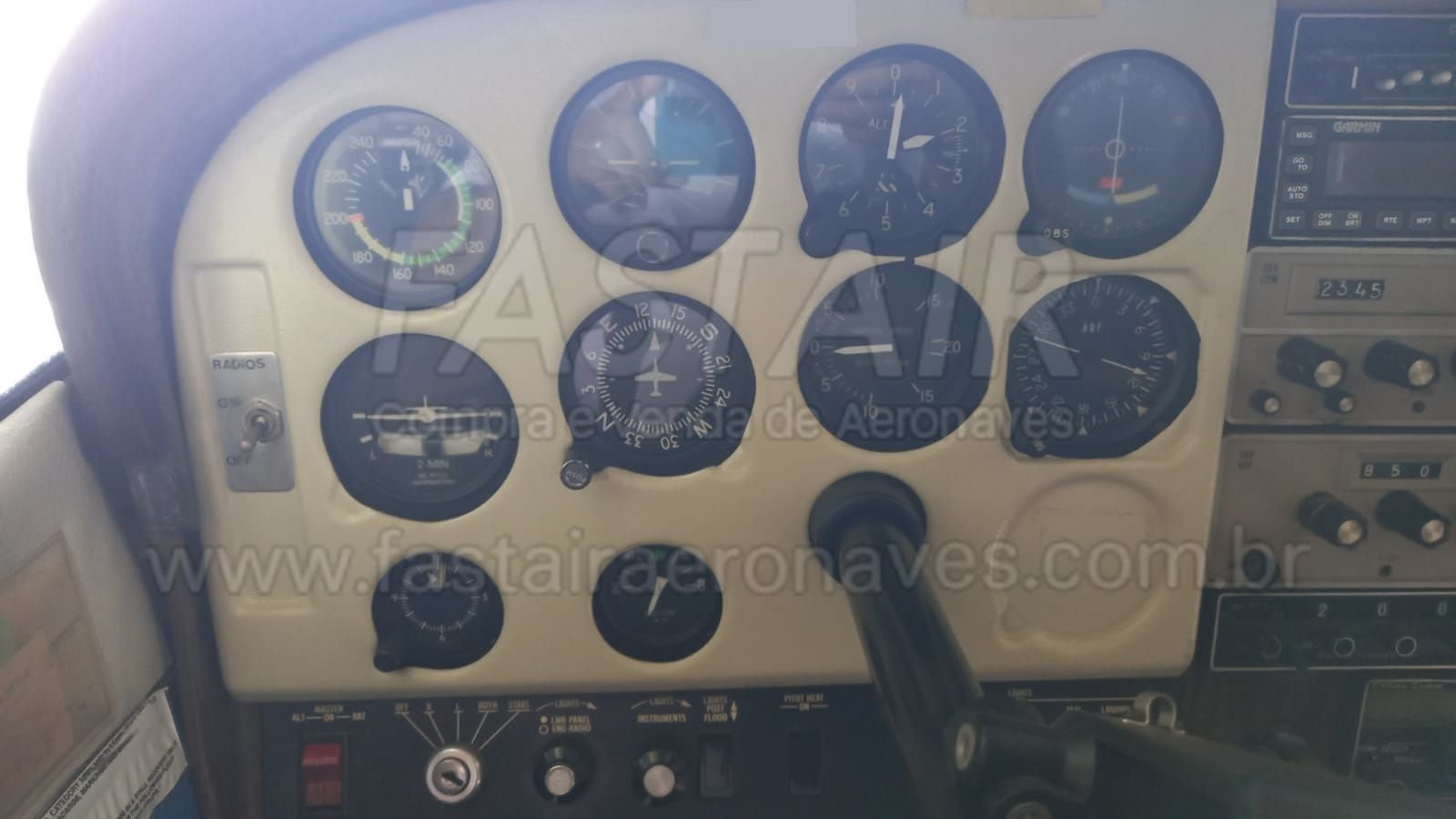 CESSNA 182P SKYLANE 1974 CESSNA 182P SKYLANE 1974