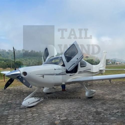 CIRRUS SR22 2011 CIRRUS SR22 2011