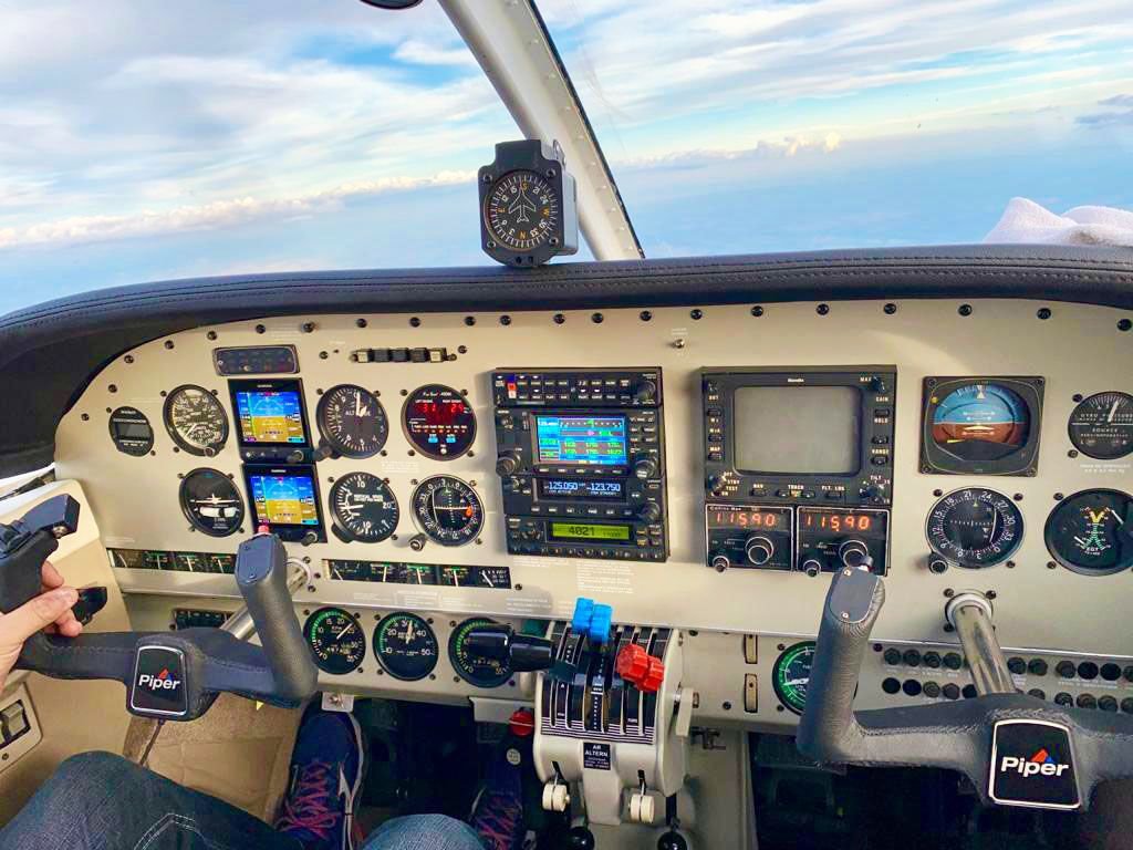 EMBRAER SENECA II EMB-810C 1982