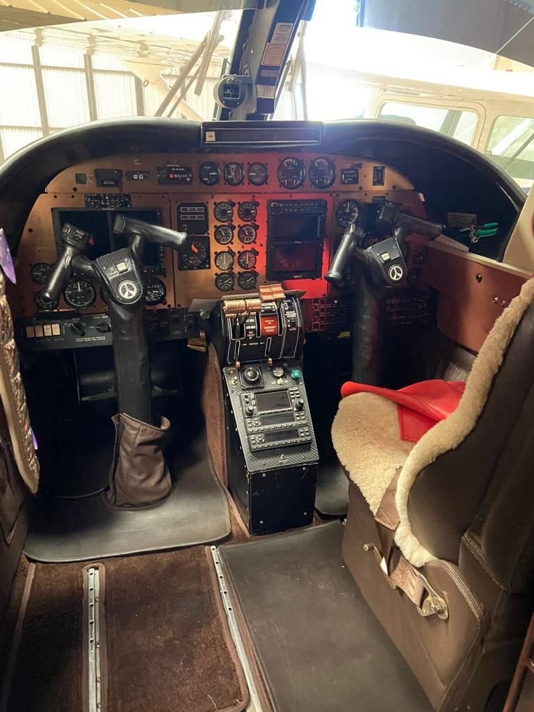 TURBO COMMANDER 690A 1974 TURBO COMMANDER 690A 1974