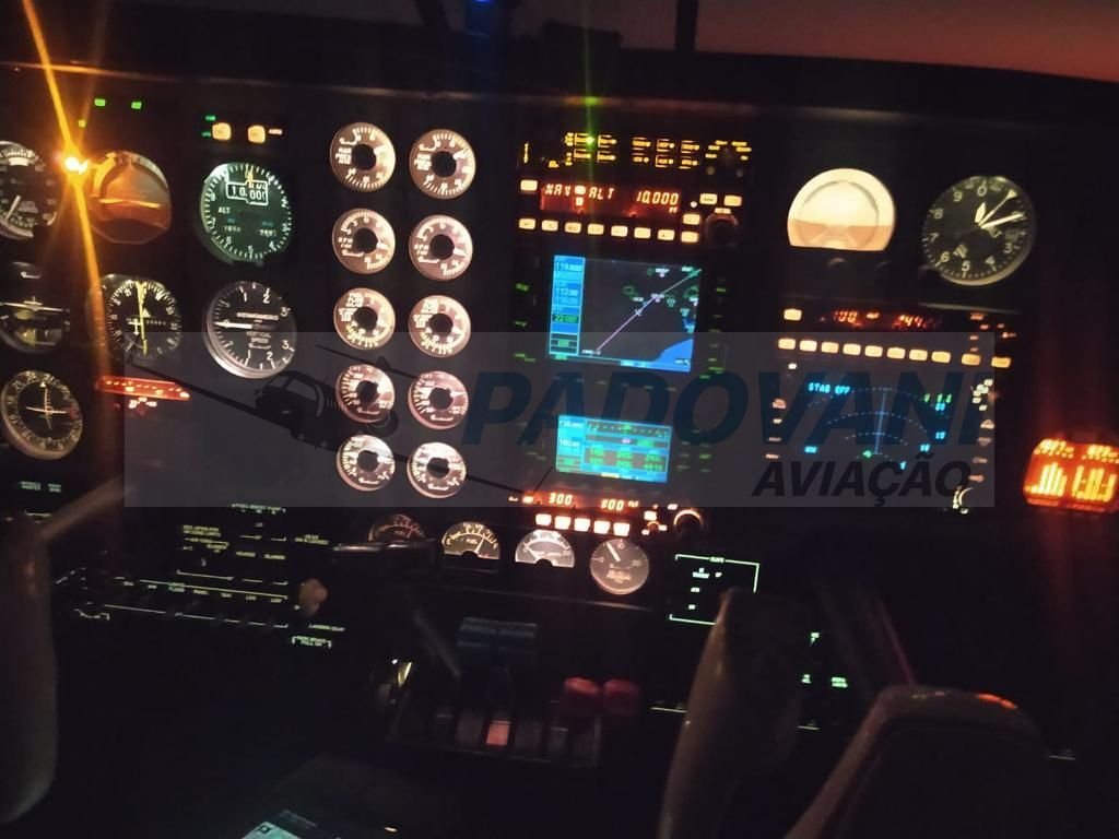 BEECHCRAFT BARON B58 2000