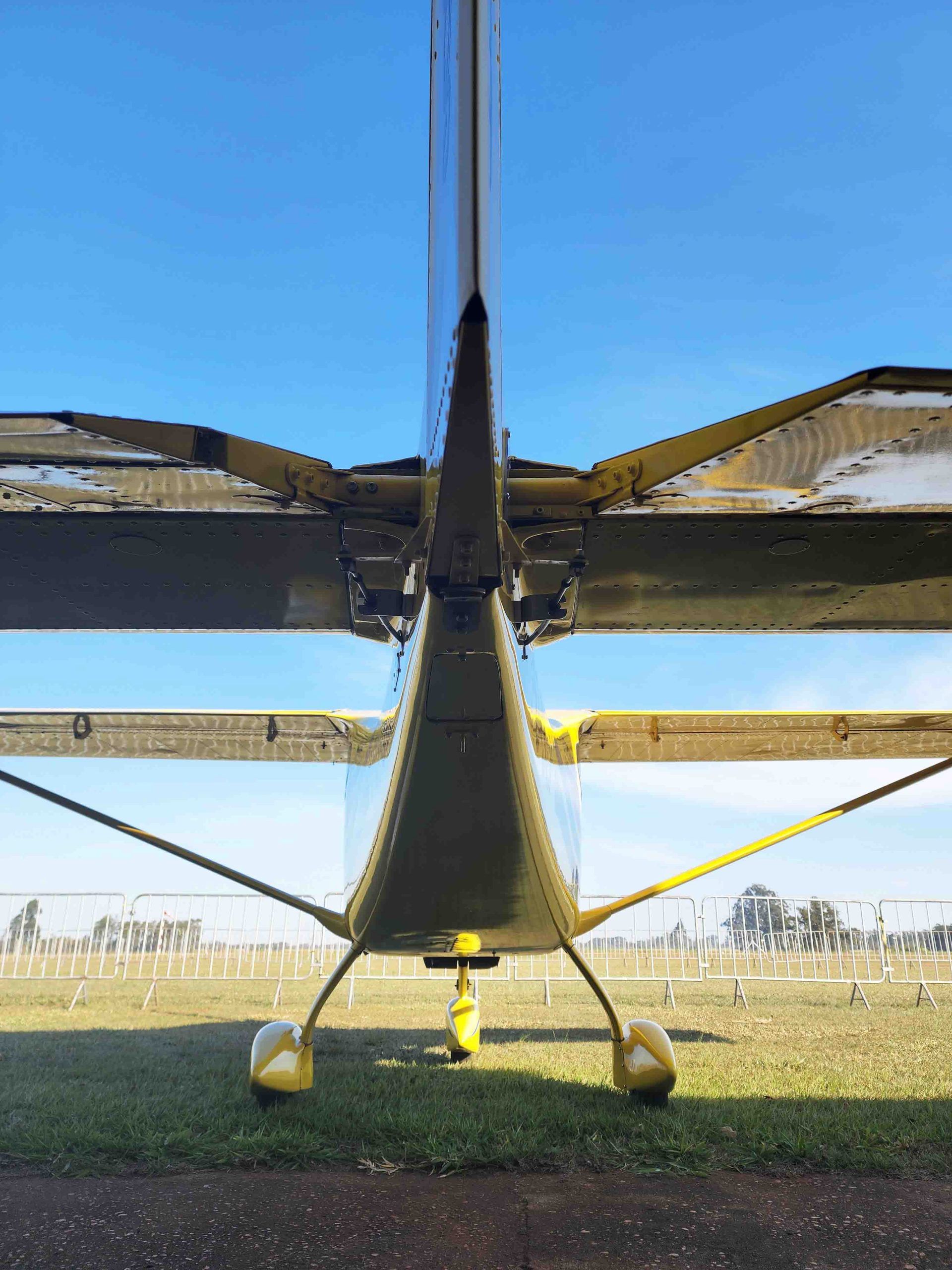 INPAER CONQUEST 180 2014