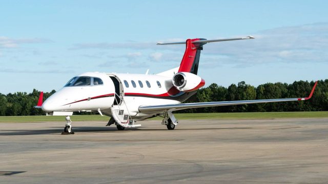 EMBRAER PHENOM 300 2012