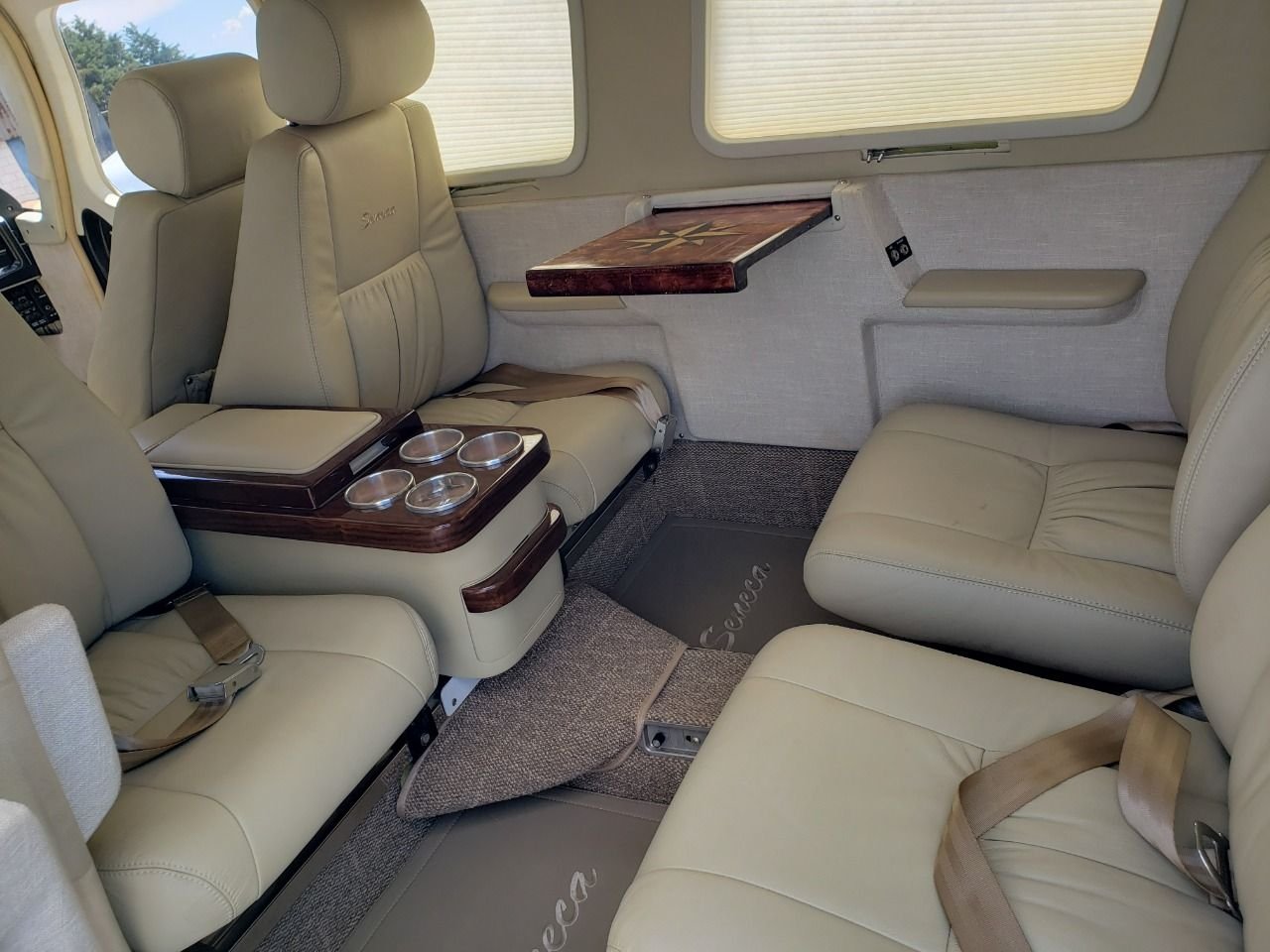 PIPER SENECA II 1980