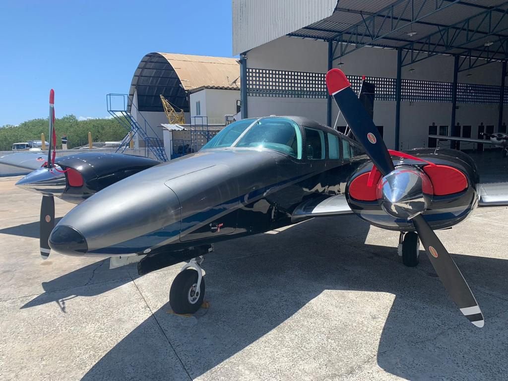 EMBRAER SENECA II EMB-810C 1980