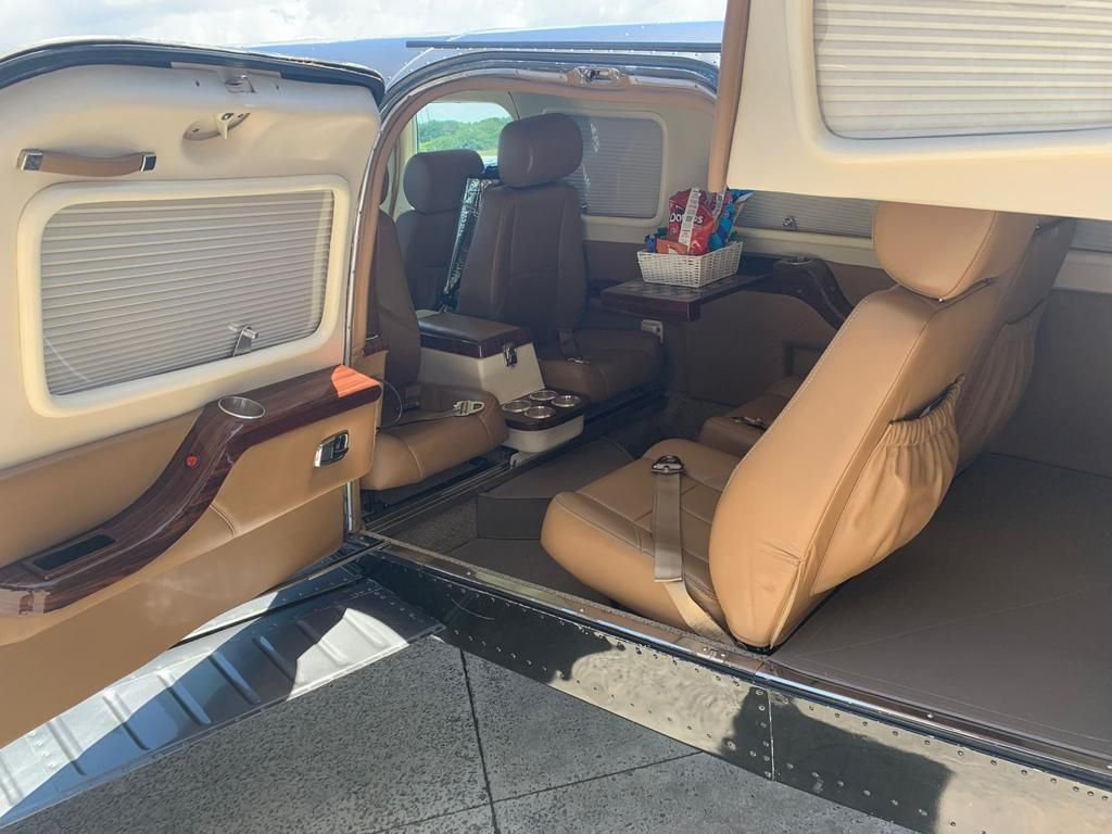 EMBRAER SENECA II EMB-810C 1980