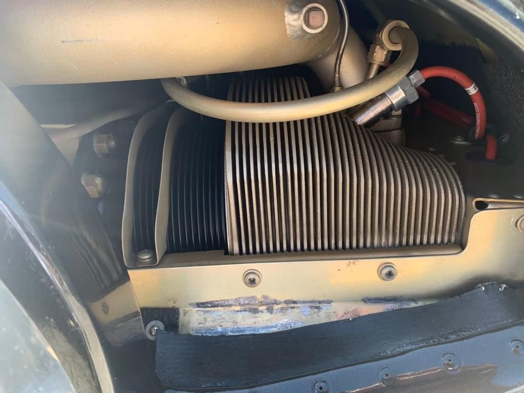 EMBRAER SENECA II EMB-810C 1980