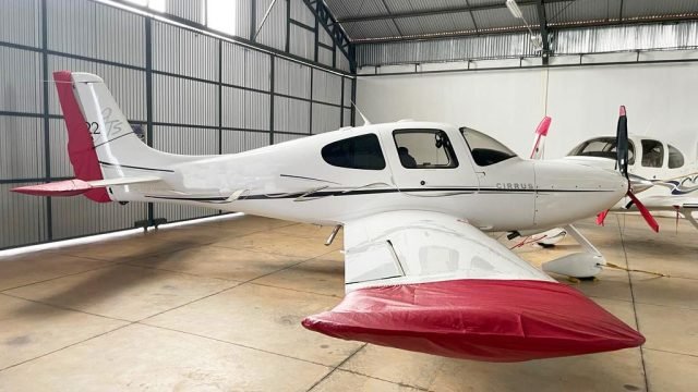 CIRRUS SR22 G2 2007