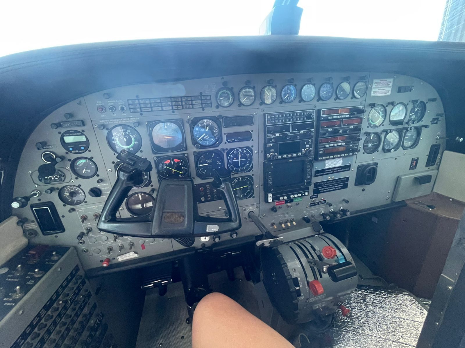 CESSNA CARAVAN 208 1990