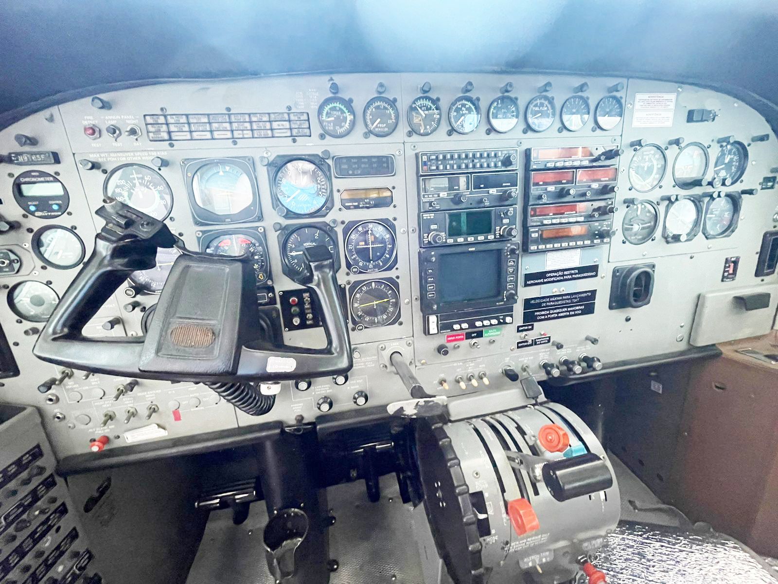 CESSNA CARAVAN 208 1990