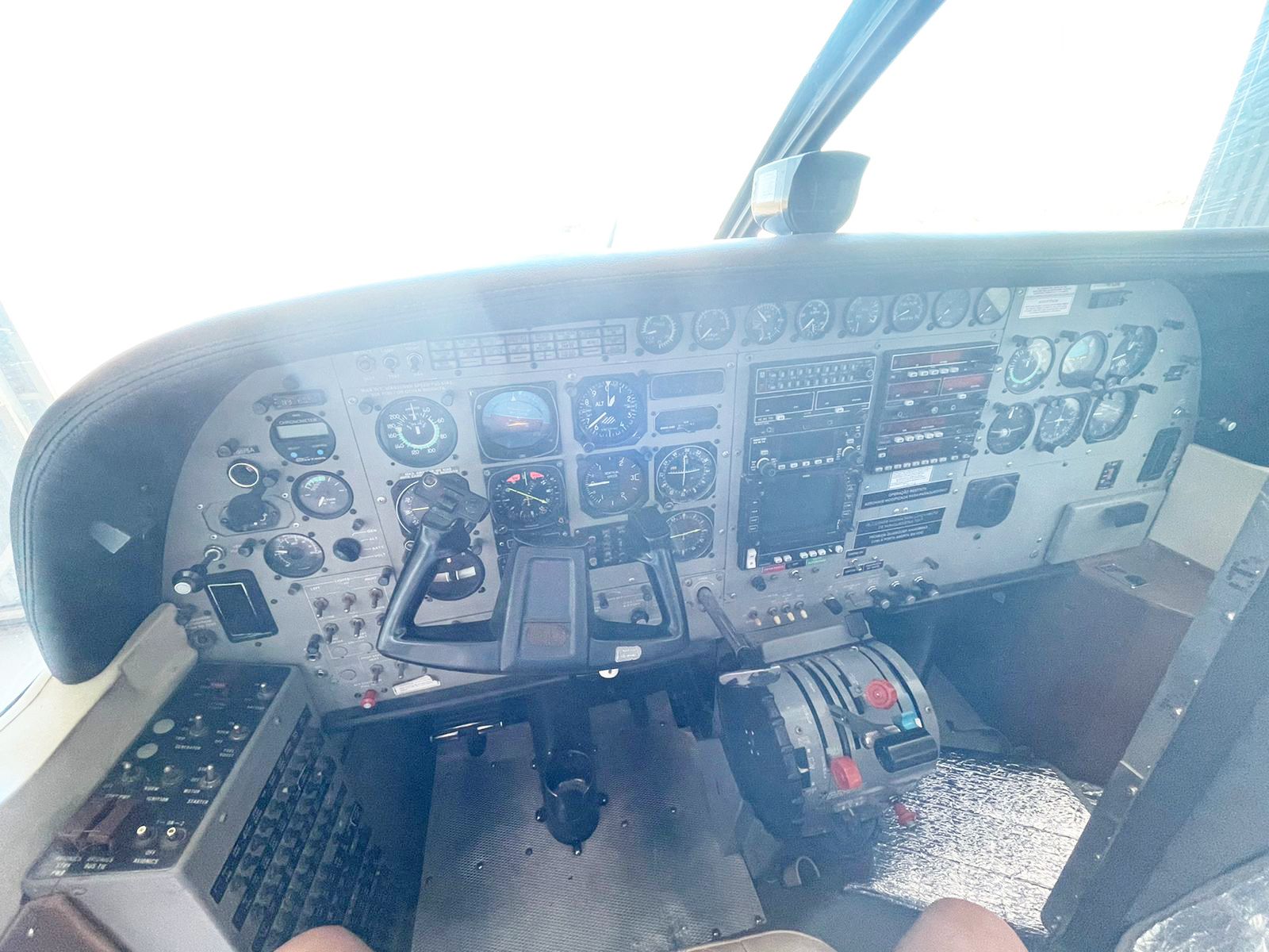 CESSNA CARAVAN 208 1990