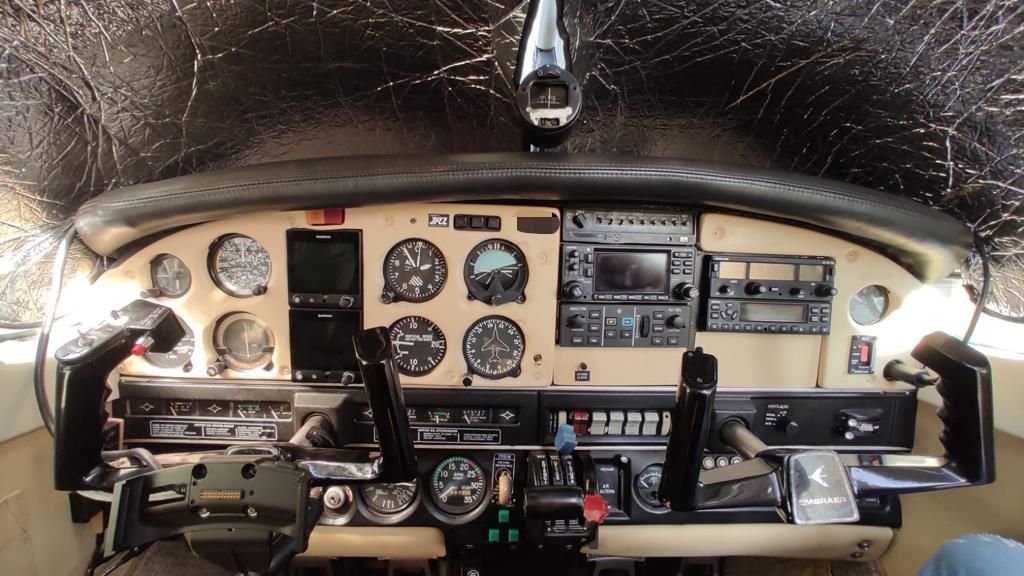 EMBRAER EMB-711C CORISCO ASPIRADO 1977